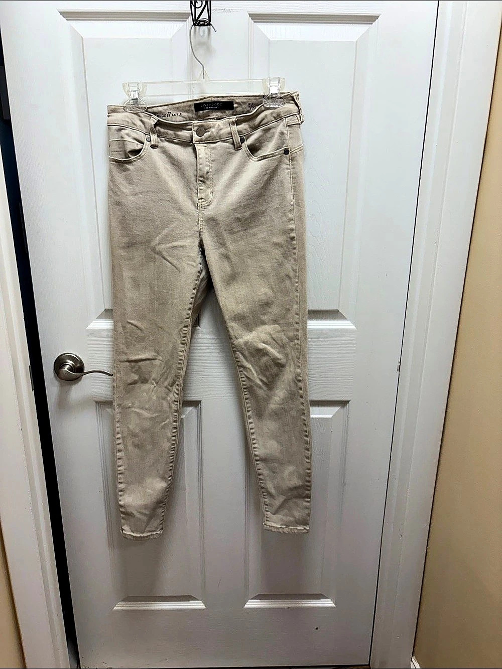 Liverpool Hugger Ankle Skinny Ankle Jeans in Beige Size 8